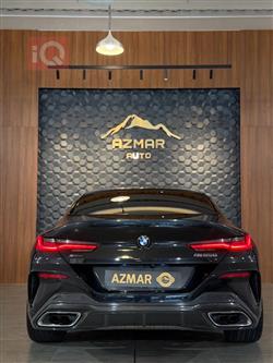 بي ام دبليو 8 الفئة